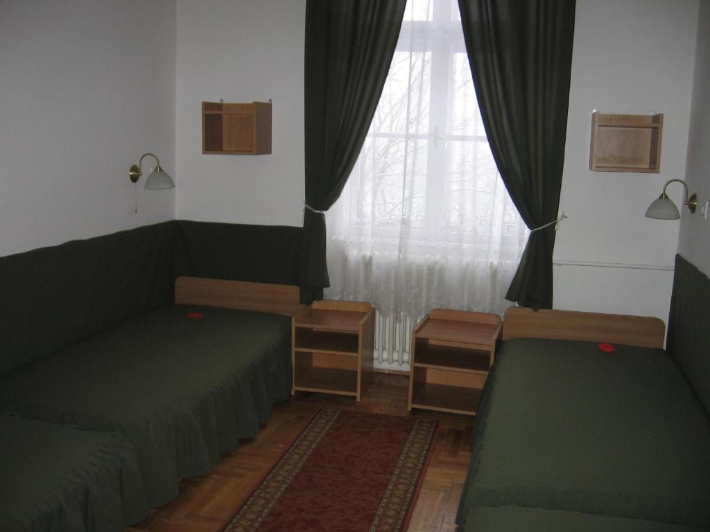 Mater Salvatoris House Hotel Godollo Phòng bức ảnh